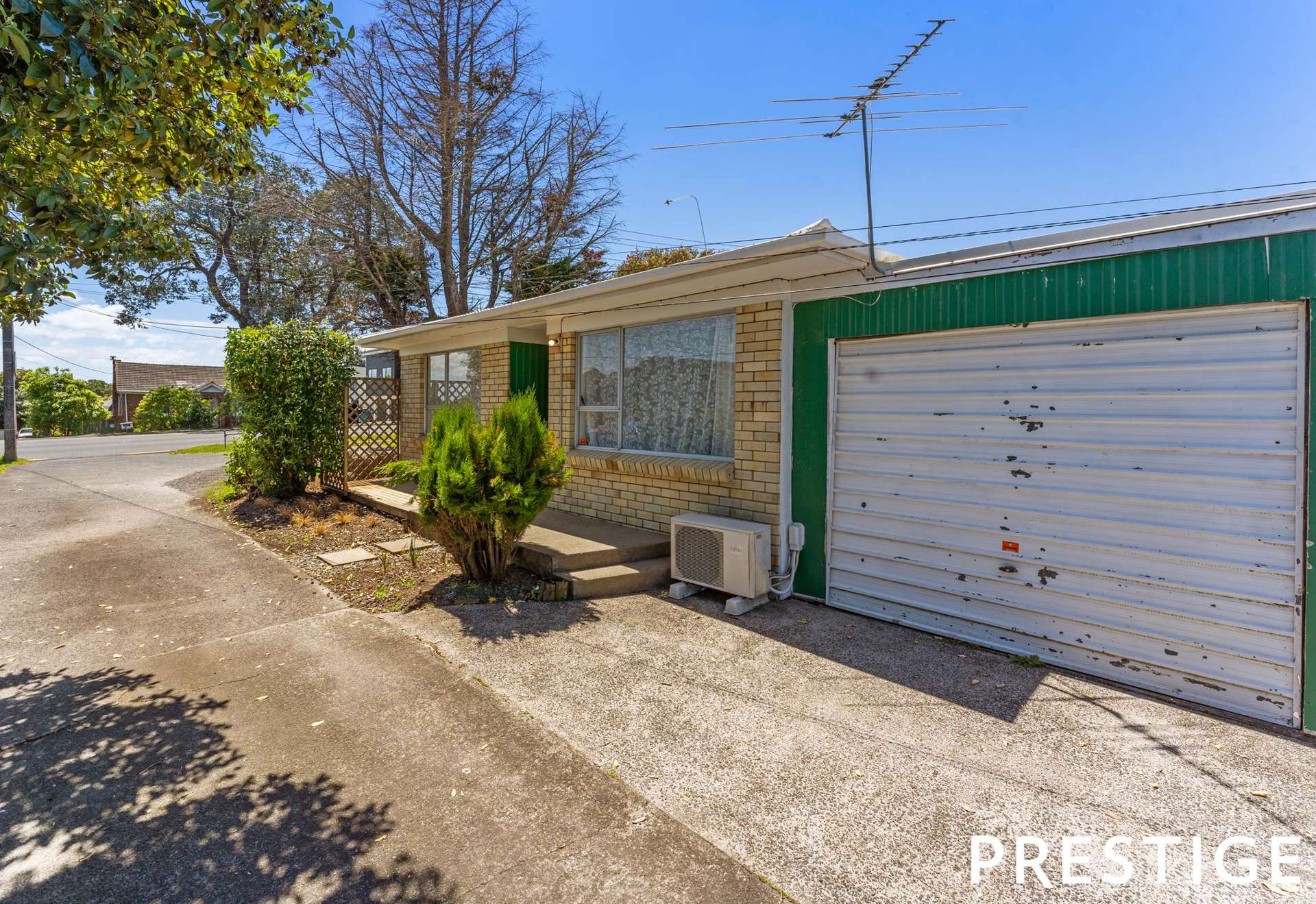 1/4046 Great North Road Glen Eden_0