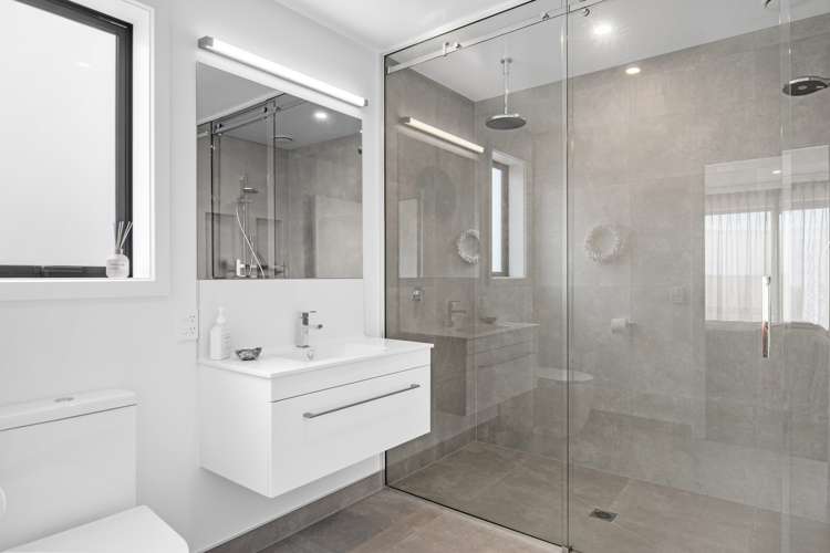 52 Katania Heights Brightwater_13