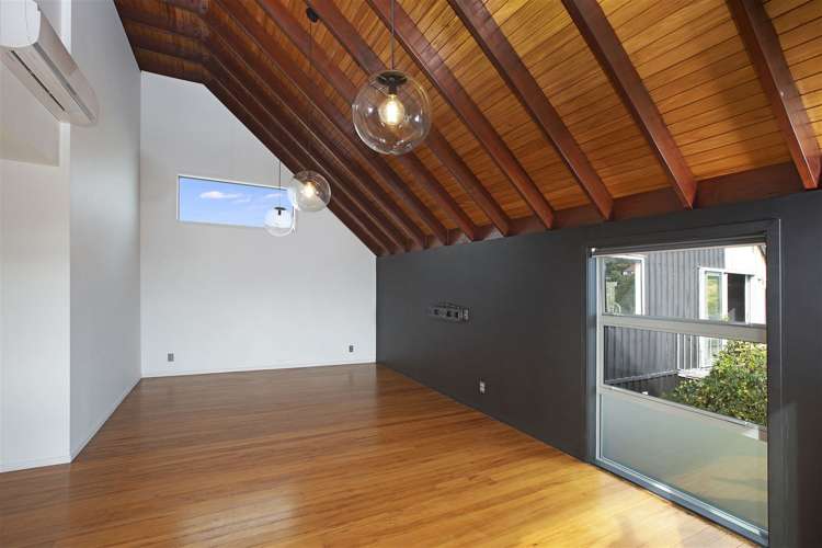 1/146 Soleares Avenue Mount Pleasant_8