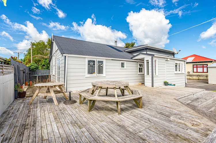 36 Ihupuku Street Waitotara_5