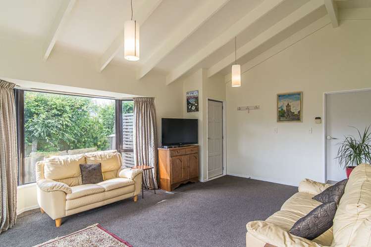 85 Queens Road Waikanae Beach_6