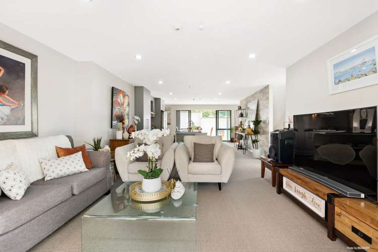 9/75 Tamahere Drive Glenfield_5