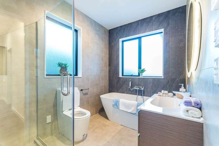 34 Boocock Crescent Orewa_23