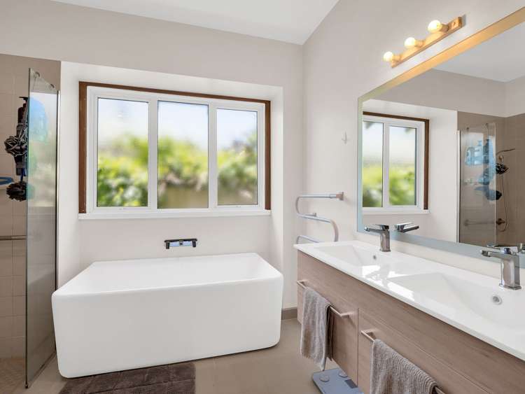 29 Massey Crescent St. Albans_15