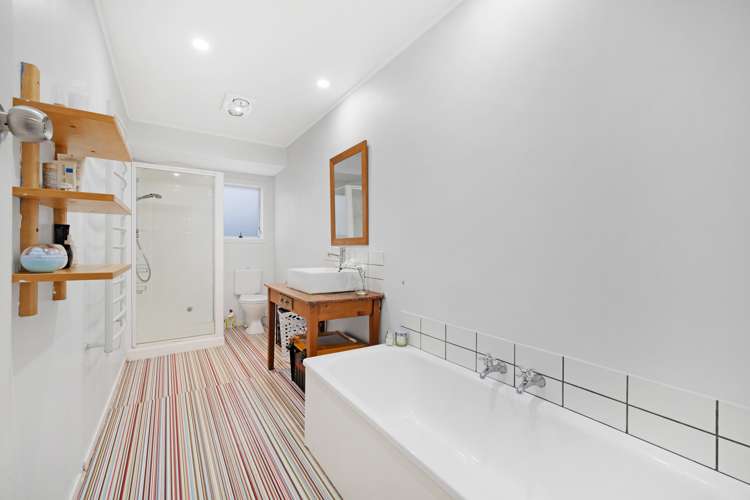 12a Pegler Drive Howick_12