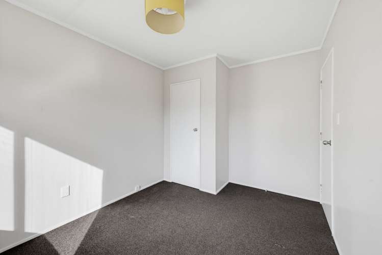 27A Tiverton Crescent Whalers Gate_15