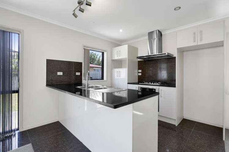 14A Frederick Place Whalers Gate_6