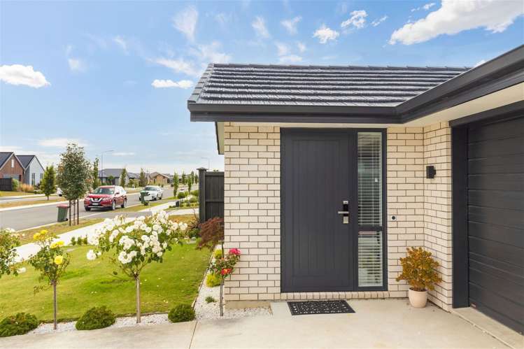 16 Northmoor Boulevard Rolleston_1