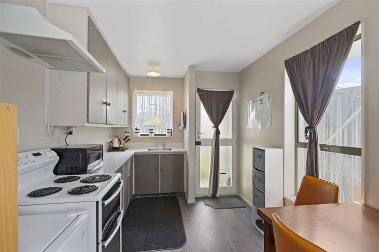 1/6 Washbournes Road Wigram_2