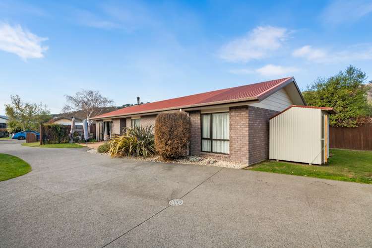 53 Laing Crescent Heathcote Valley_17