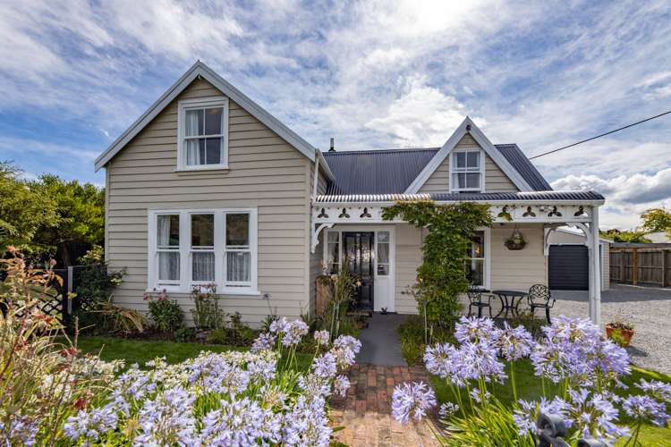 32 Old Main North Road Leithfield_1