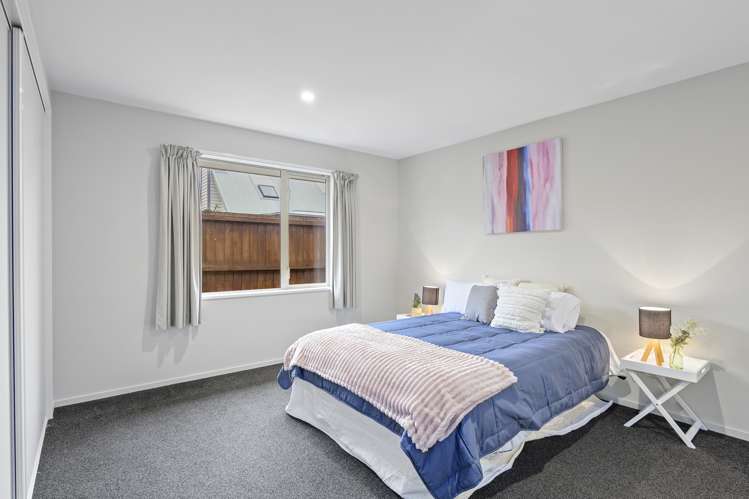 6 Eaton Place Lincoln_10