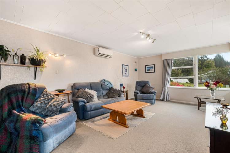 8 Day Place Springfield_5