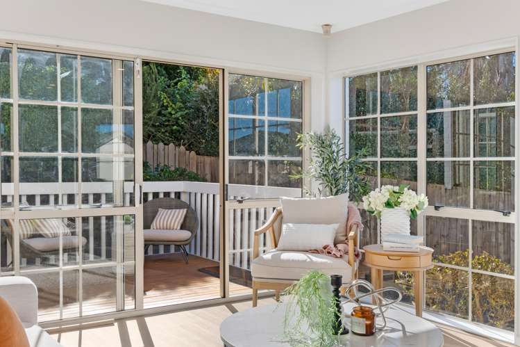 8 Covina Place Somerville_16