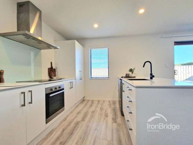 65 Northmoor Boulevard Rolleston_2