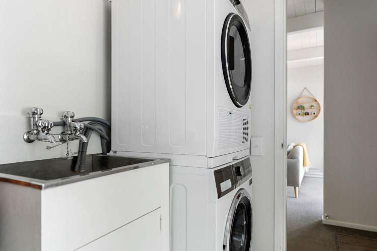 115 Sunshine Avenue Karori_12