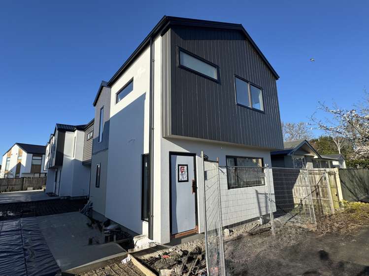 1/23 Proctor Street_0