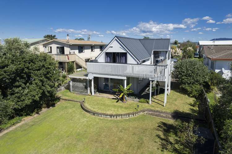 1281 Papamoa Beach Road Papamoa_17