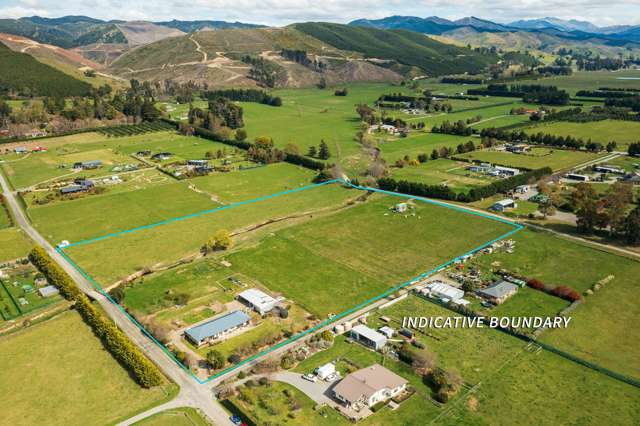 Escape to the Wairau Valley Township
