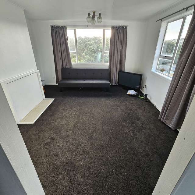 75 Waihemo Street Waitangirua_3