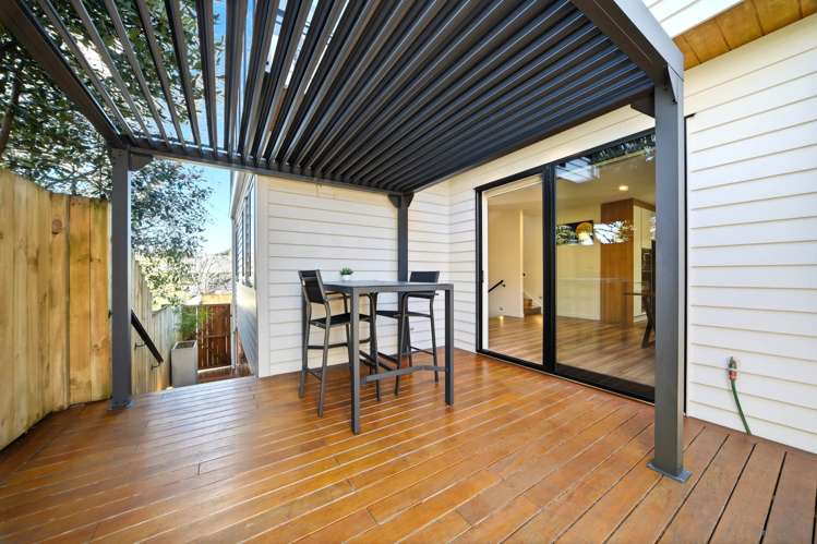 57E Hogans Road_4