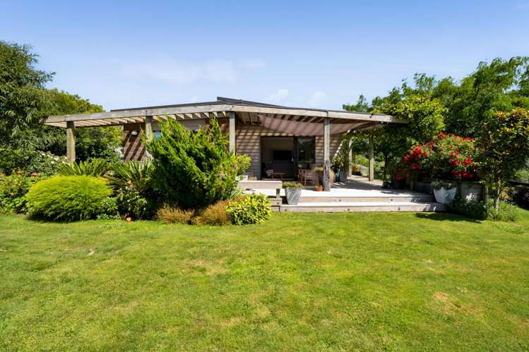 88 Te Arei Road East_4