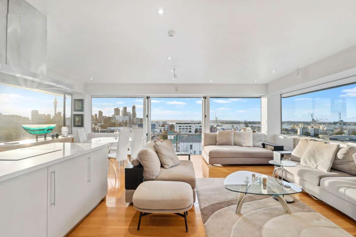 51, 53, 5/258 Parnell Road_3