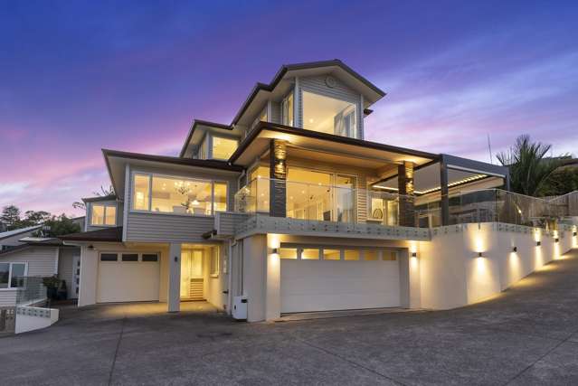 Colonial Masterpiece Overlooking Mellons Bay