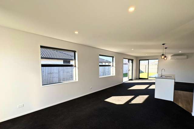 24 Halpin Drive Lincoln_2