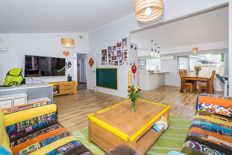 71 Ravenwood Drive Forrest Hill_6