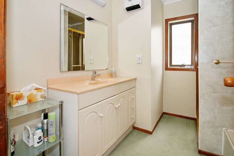 45 Karina Road Merrilands_10