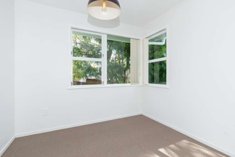 27 Chislehurst Street Henderson_24