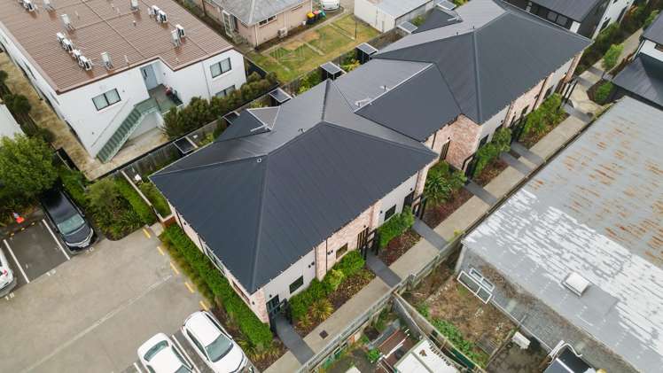 5/241 Lincoln Road Addington_17