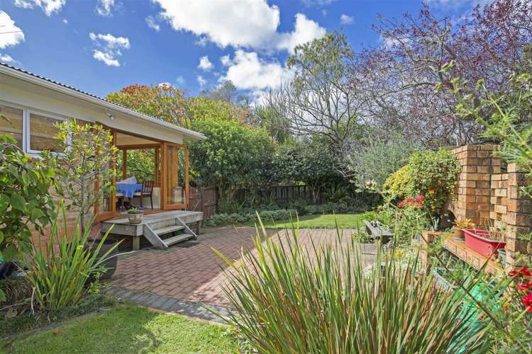 75 Andrew Road Howick_10