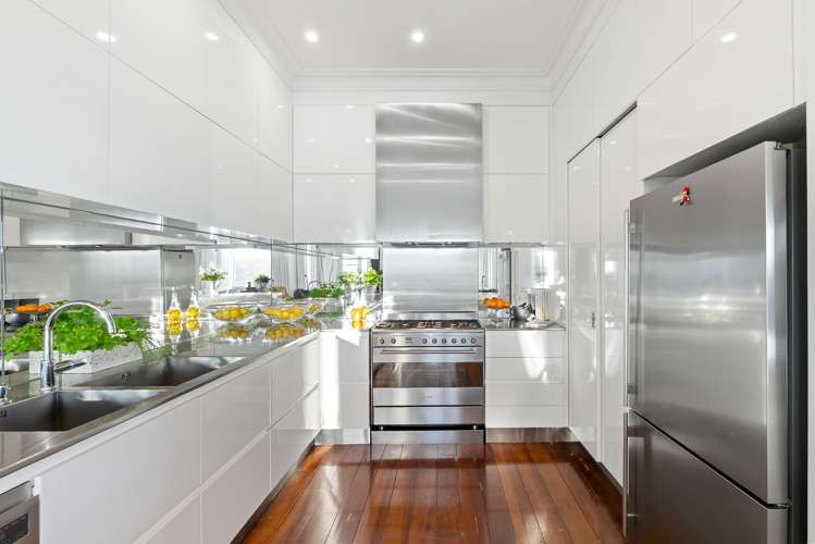 10 Shannon Street Mount Victoria_14