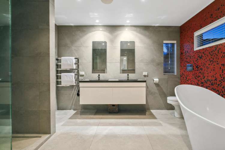 58a Peter Terrace Castor Bay_26