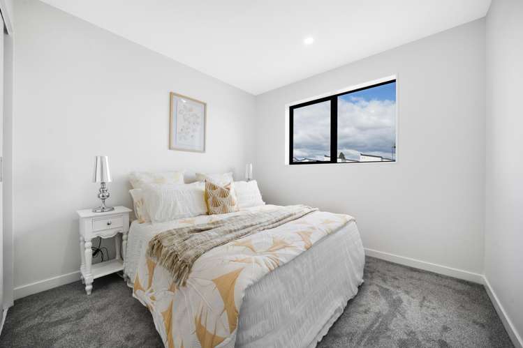 1/114 Coronation Road Mangere Bridge_3