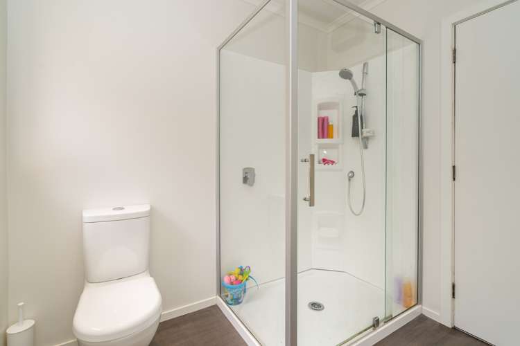 17 Woodside Terrace Andersons Bay_11