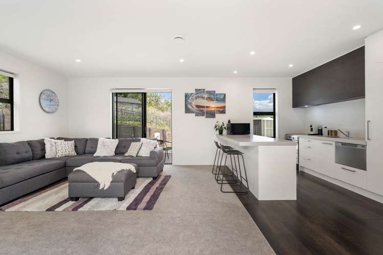 11 Bernora Crescent Bombay_48