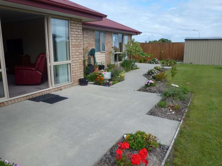 140 Coulson Road Paroa_13