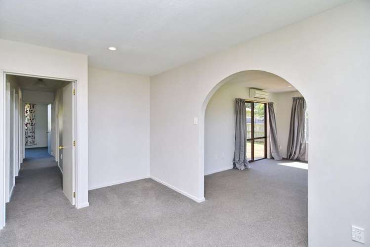 2/34 Tilford Street Woolston_23