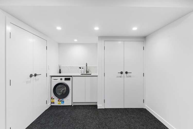 1/47 Taipari Road Te Atatu Peninsula_13