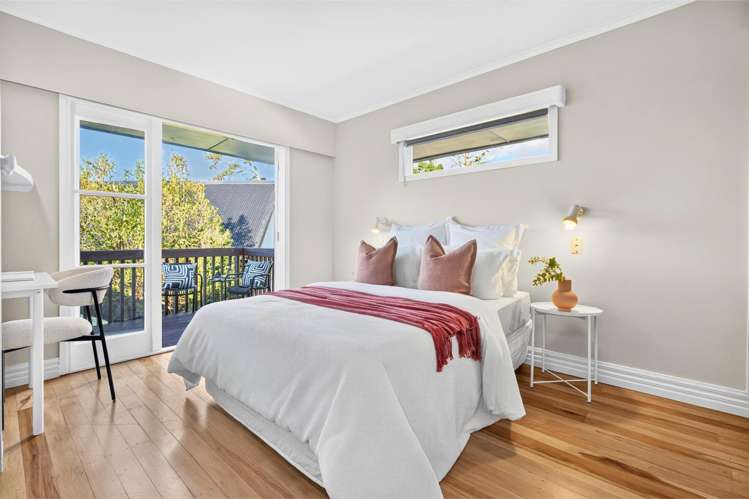 12 Crystal Avenue Glendene_17