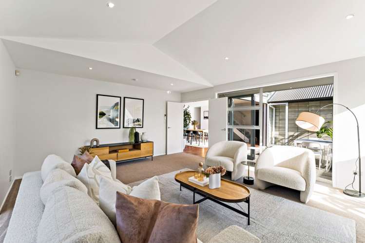 39 English Oak Drive Schnapper Rock_16