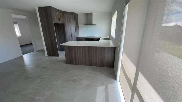 13 Kaurinui Crescent One Tree Point_7