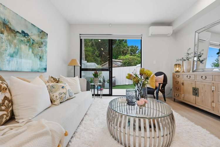 7/41-43 Mangere Road_3