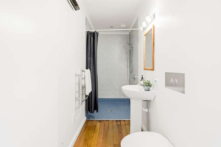 32 City Road Roslyn_32