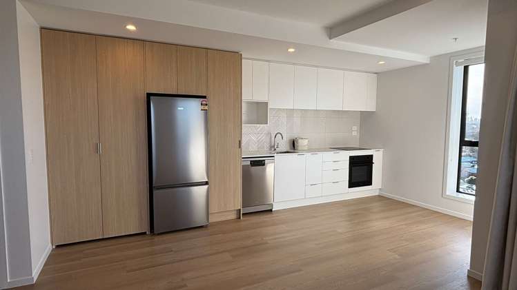 906/2B Te Ara Taurapa Point Chevalier_6