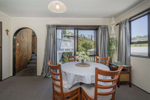 8 Gallagher Drive Tairua_2