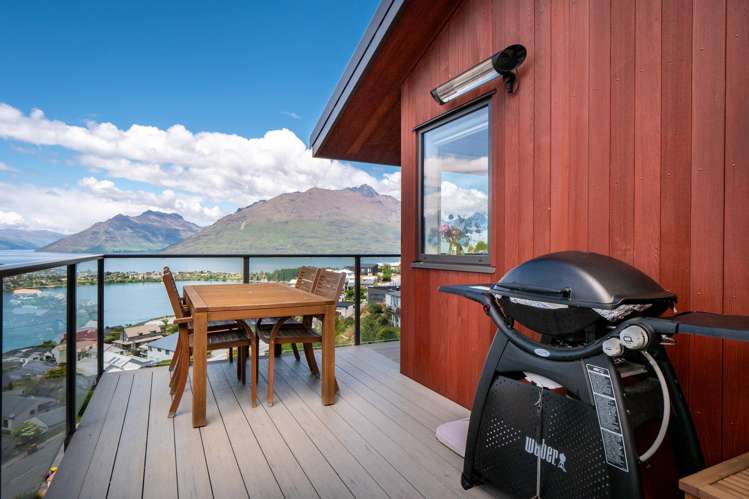 3 Conifer Lane Queenstown_24